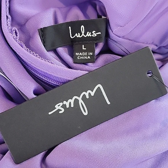 D15OOE Lulu's Save Me a Dance Lavender Purple Pleated V Neck Skater Dress Large